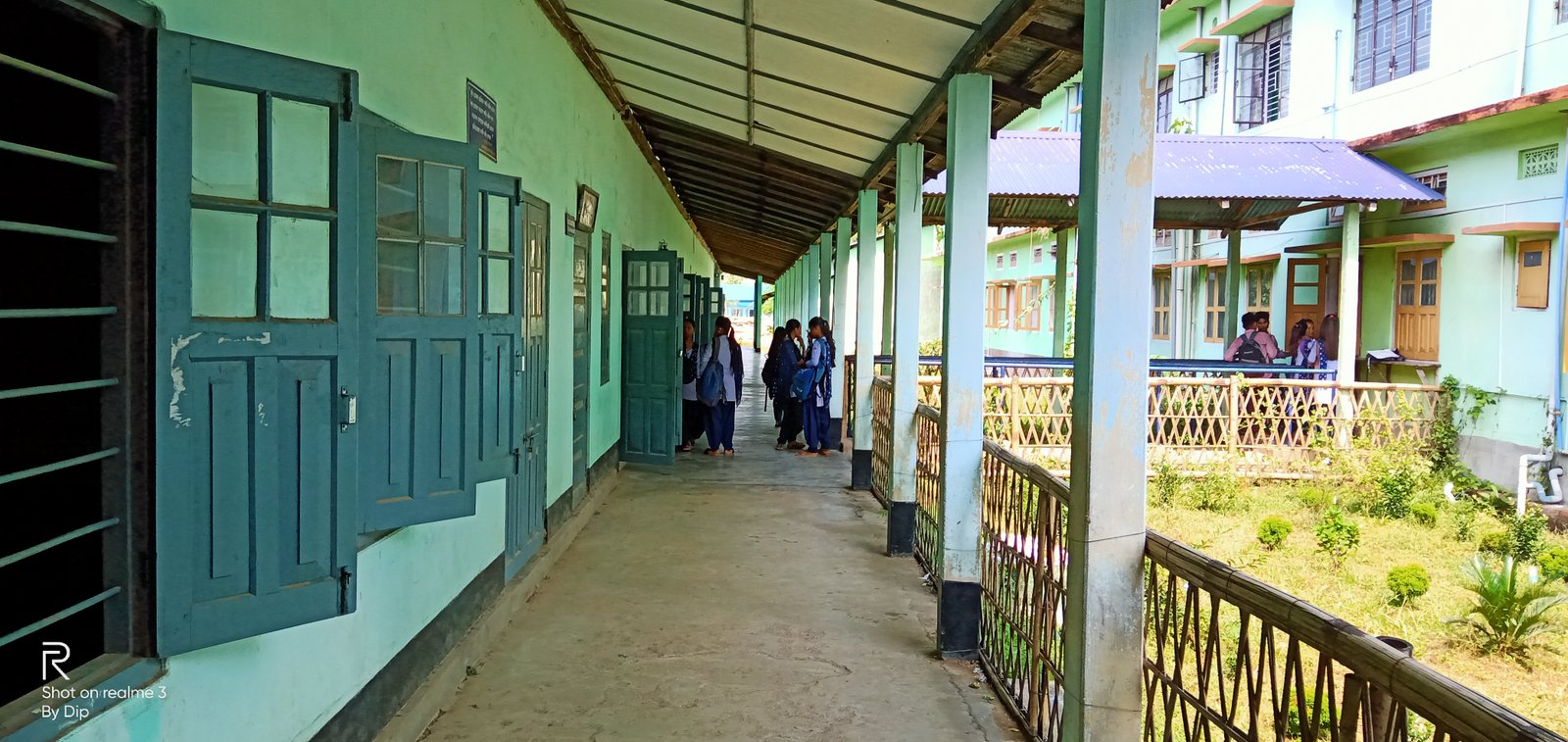 Jawaharlal Nehru College - Slide 9